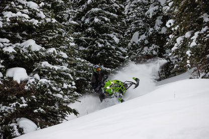 Riot X8000 146 ES QS3 MY24