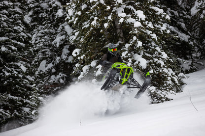 Riot X8000 146 ES QS3 MY24