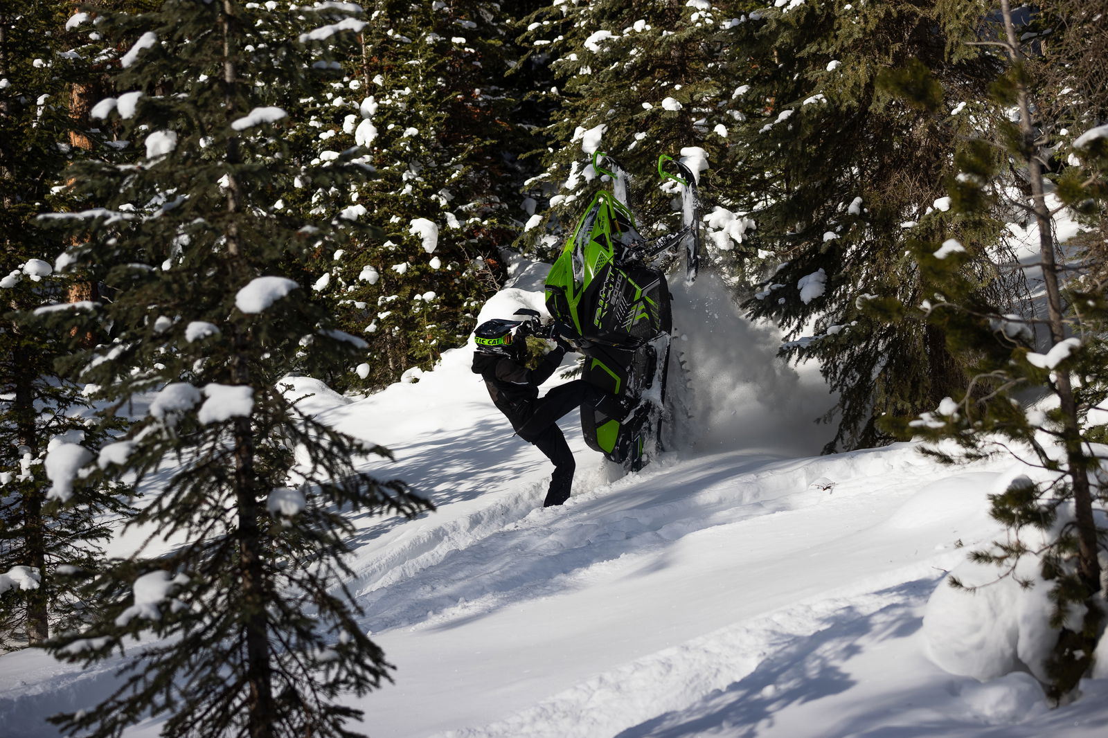 Riot X8000 146 ES QS3 MY24