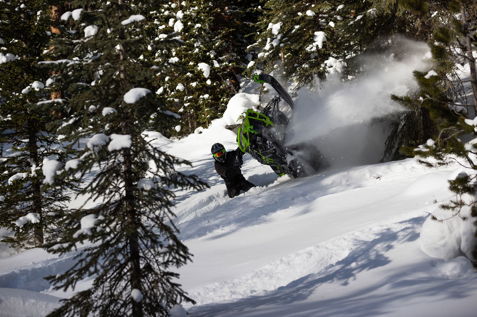 Riot X8000 146 ES QS3 MY24