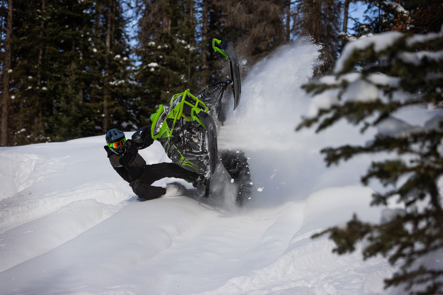 Riot X8000 146 ES QS3 MY24