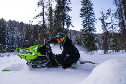 Riot X8000 146 ES QS3 MY24