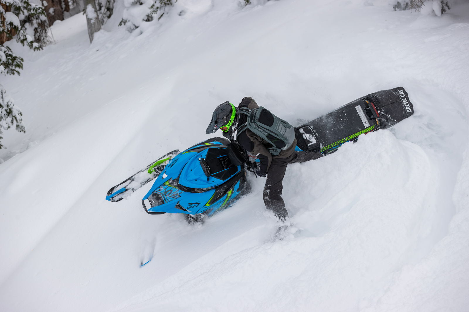 M8000 146 Hardcore A1 MY24