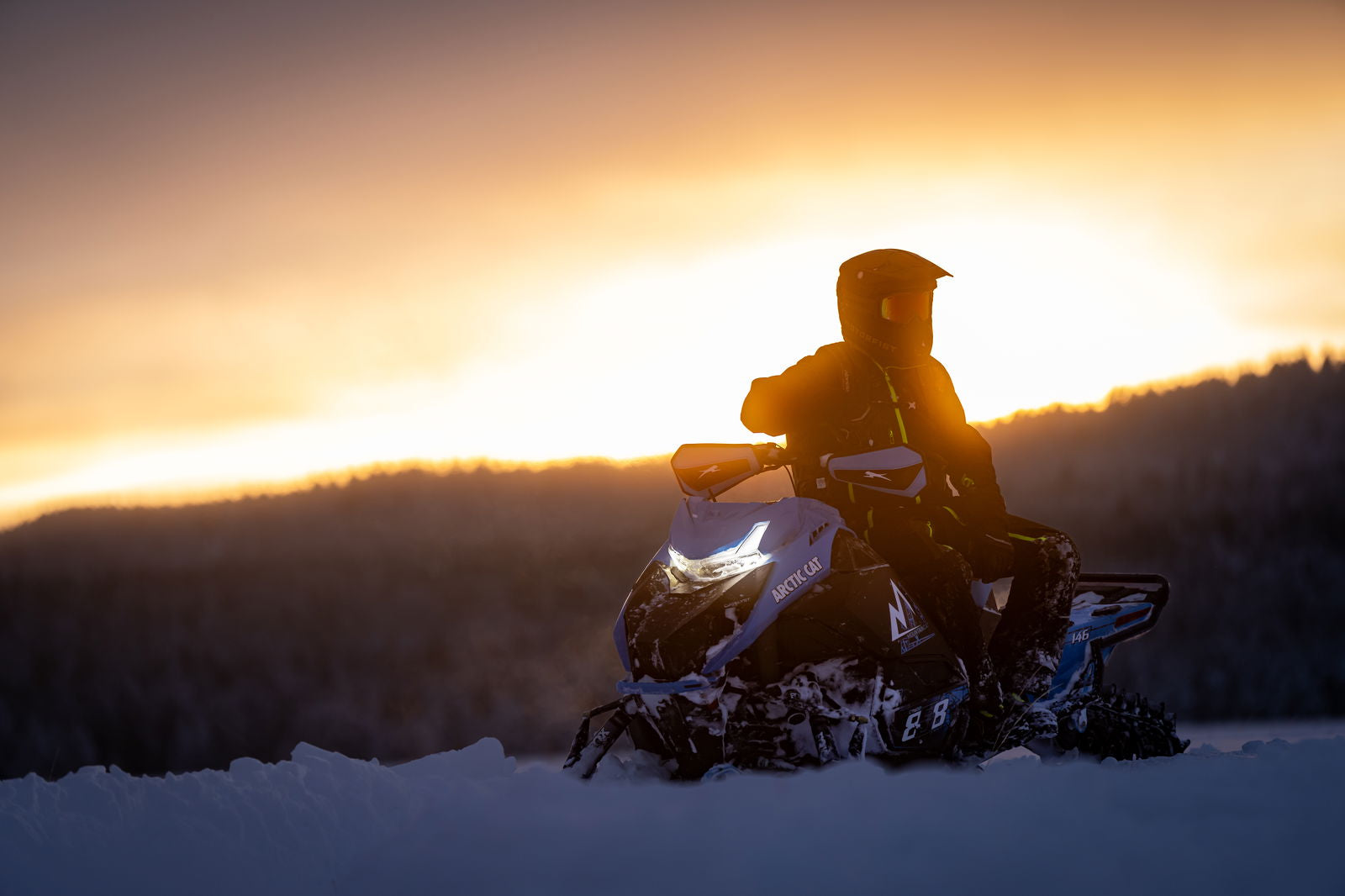 MC 858 146 ES 2,6 MY25