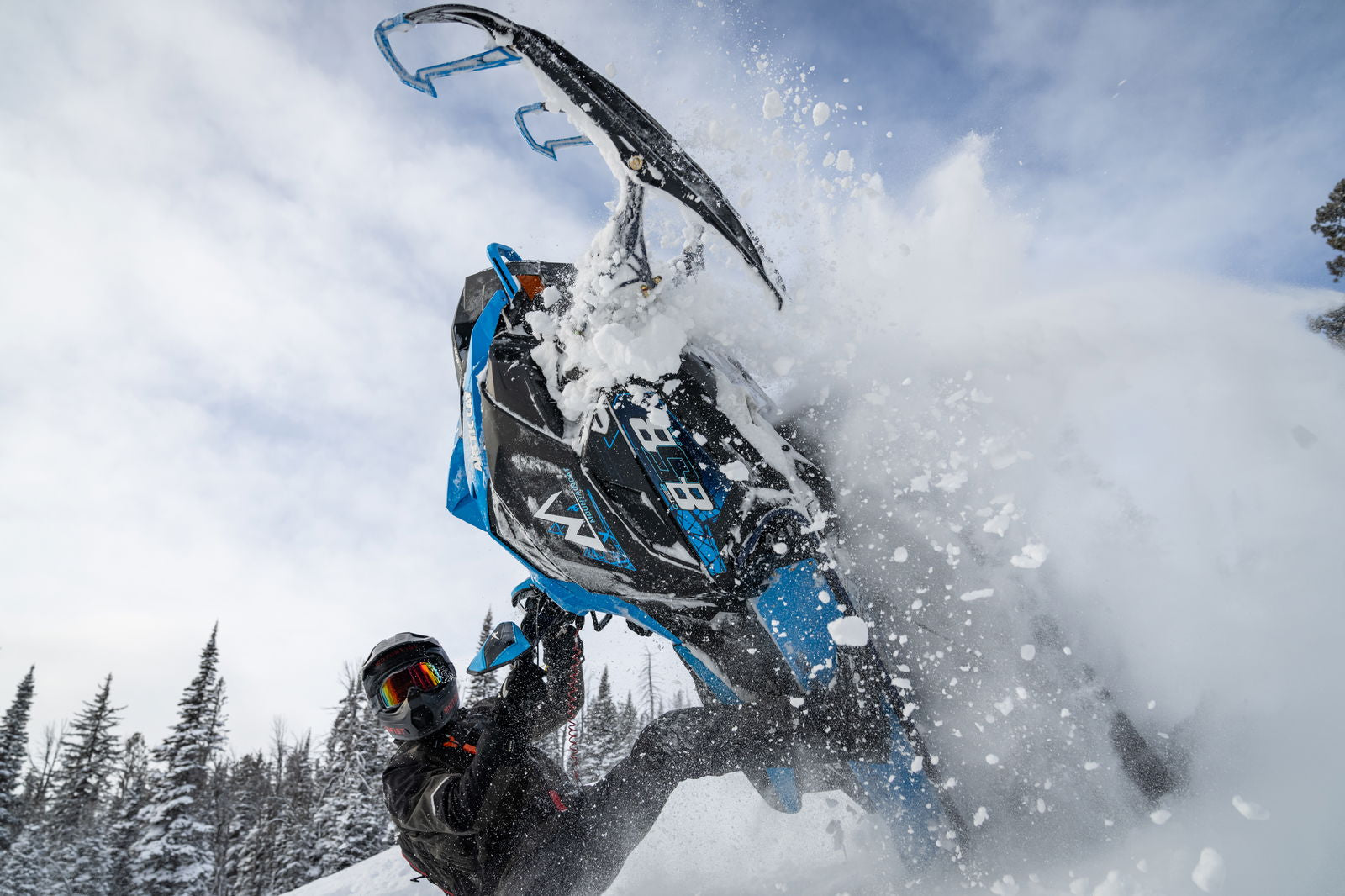 MC 858 146 ES 2,6 MY25