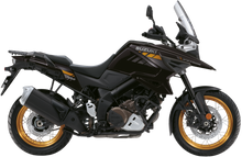 V-strom DL1050RCM2 fra Suzuki vist i sort/gull i studio
