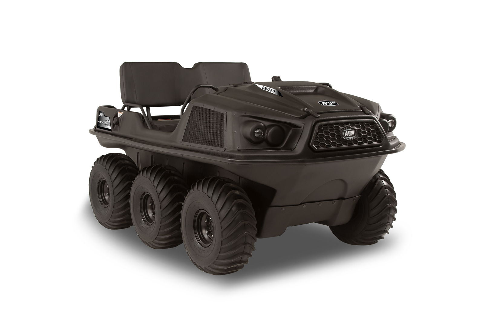 Frontier 600 6x6 fra Argo i sort farge i god vinkel