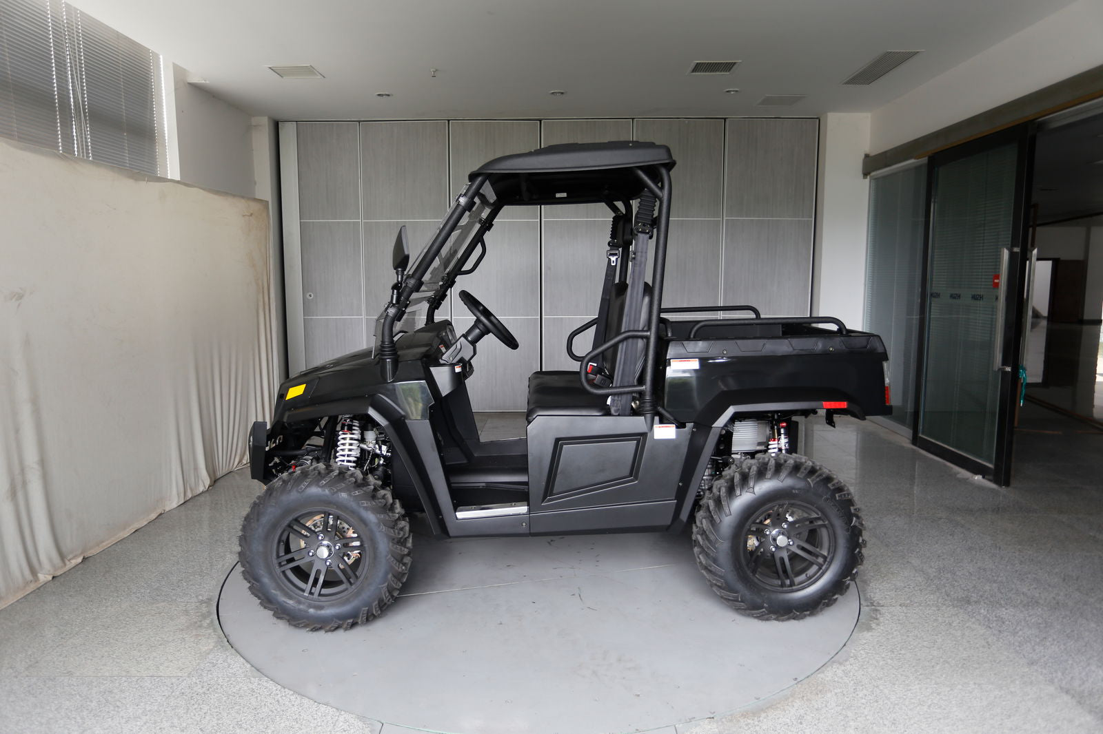 HS5D UTV-4