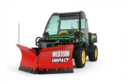 Minitraktor med Impact V-bladet snøskjær kit for UTV 6"