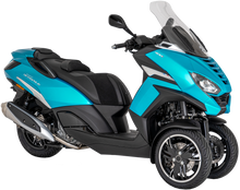 Blå Metropolis fra Peugeot hovedbilde i studio