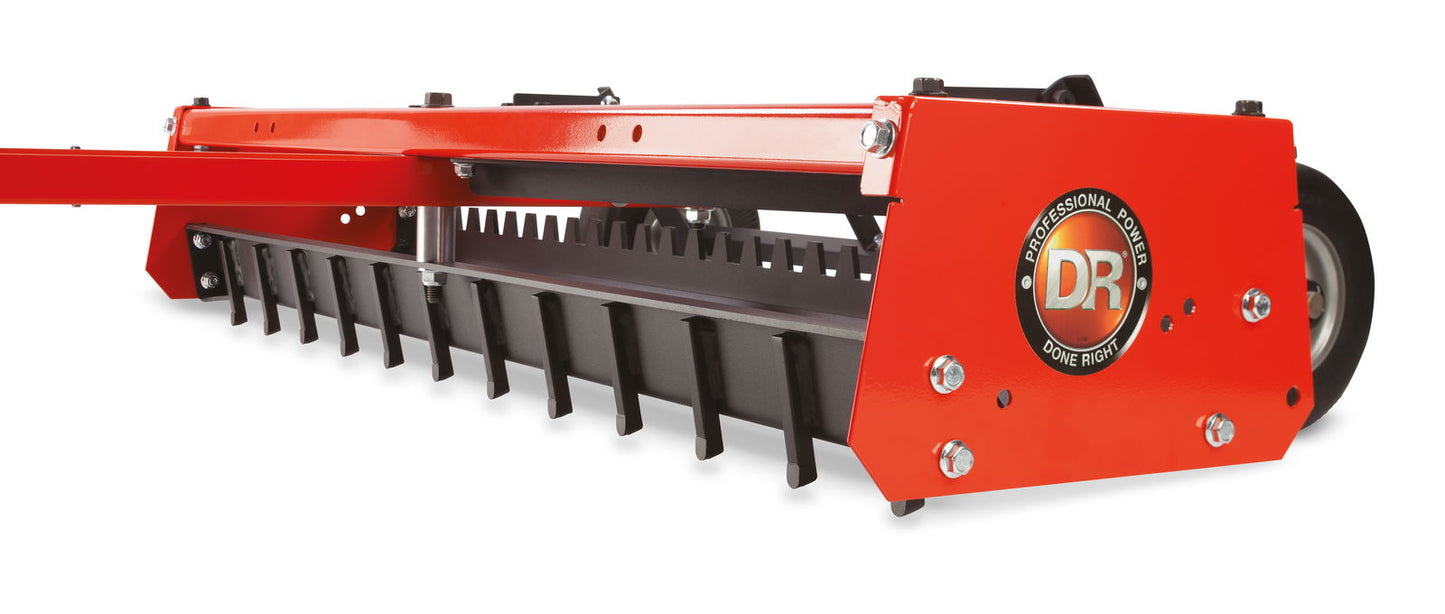 Nærbilde av tenner på Veihøvel fra DR Power i studio