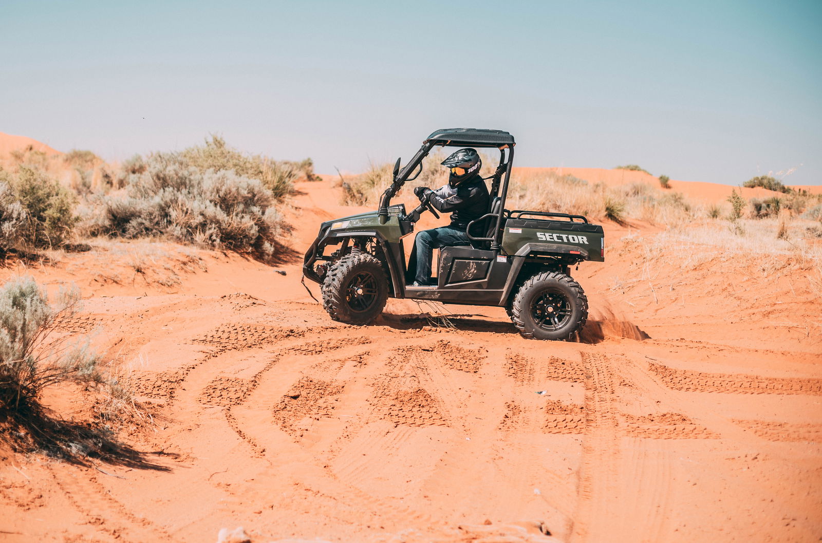 HS5D UTV-4